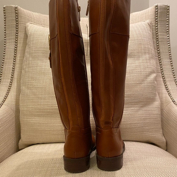 Tommy Hilfiger Saddle Leather Riding Boots / Wide Calf / New w Tags / 6 M WC - Picture 14 of 16